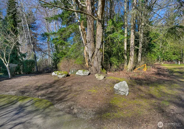 Photo 3 of Sale Pending at 8385 Semiahmoo Dr, Blaine, WA 98230 | MLS# NWM2486203 | Listing updated on 2026-09-25