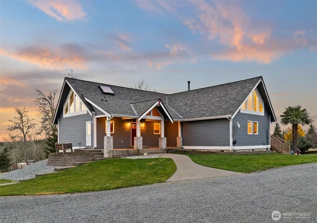 Photo 4 of Sale Pending at 44010 14th Avenue E, Eatonville, WA 98328 | MLS# NWM2486898 | Listing updated on 2026-09-25