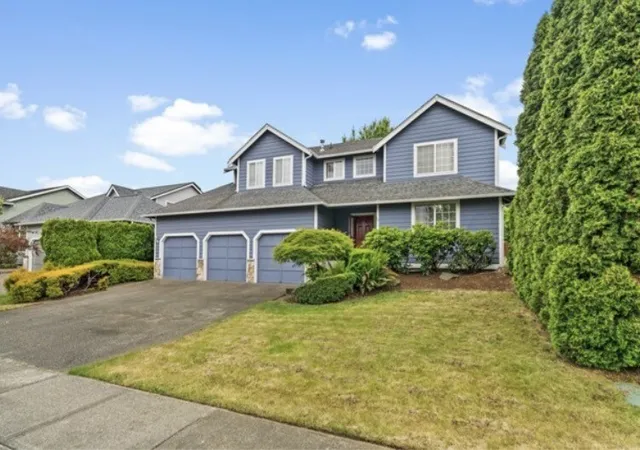 Single family home for sale at 12717 SE 301st Street, Auburn, WA 98092 | MLS# NWM2486927