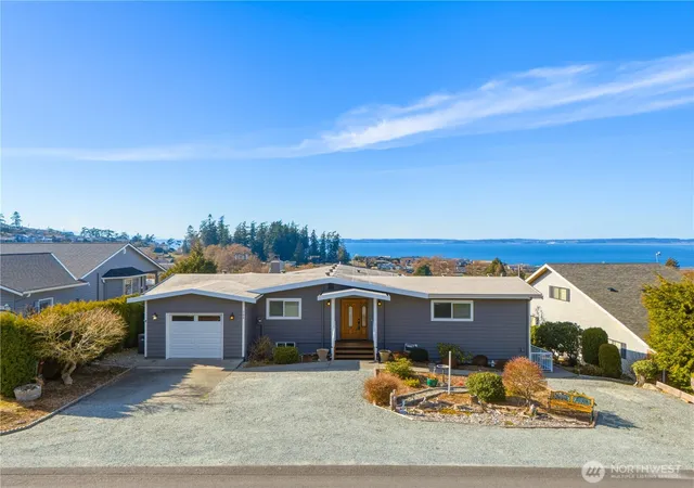 Photo 3 of Single family home for sale at 704 Flintstone Dr, Camano Island, WA 98282 | MLS# NWM2487205 | Listing updated on 2026-10-26