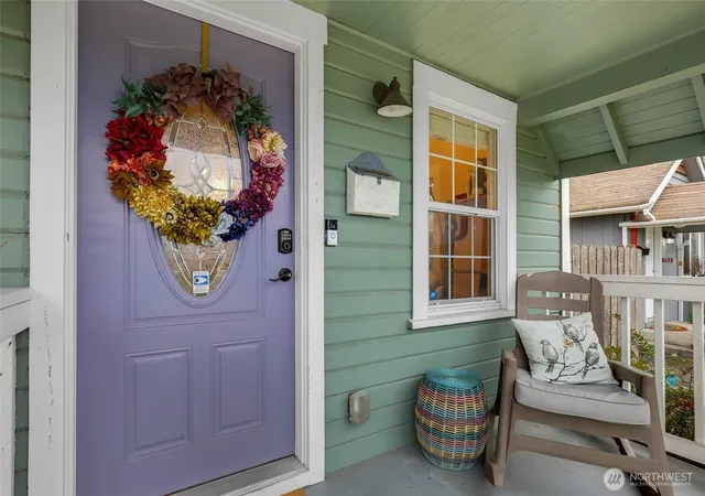 Photo 2 of Sale Pending at 6420 S J St, Tacoma, WA 98408 | MLS# NWM2488121 | Listing updated on 2026-07-19