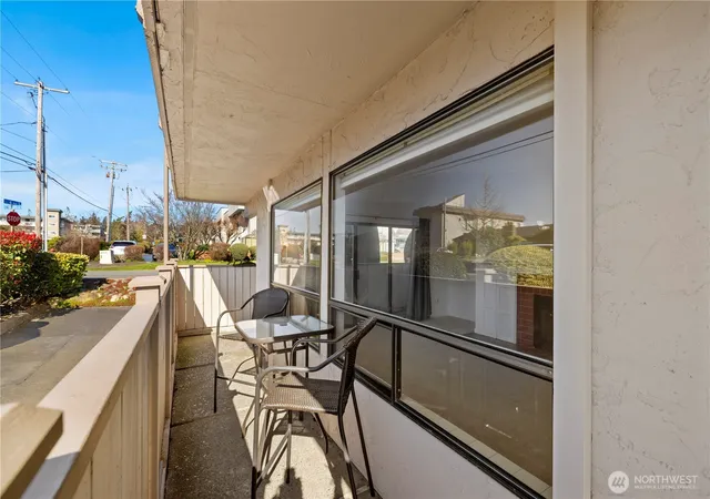 Photo 2 of Sale Pending at 22508 6th Avenue S #1, Des Moines, WA 98198 | MLS# NWM2488204 | Listing updated on 2026-09-25