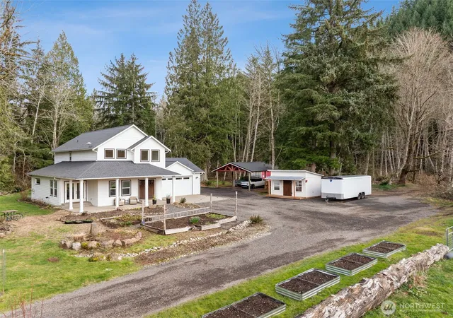 Photo 4 of Single family home for sale at 31530 SE 384th Street, Enumclaw, WA 98022 | MLS# NWM2488998 | Listing updated on 2026-09-21