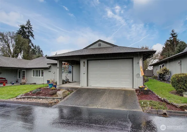 Photo 2 of Sale Pending at 1314 Nw 134th Street #A, Vancouver, WA 98685 | MLS# NWM2489176 | Listing updated on 2026-09-30