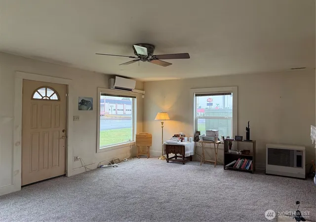 Photo 2 of Single family home for sale at 1907 Simpson Ave, Aberdeen, WA 98520 | MLS# NWM2489592 | Listing updated on 2026-09-19