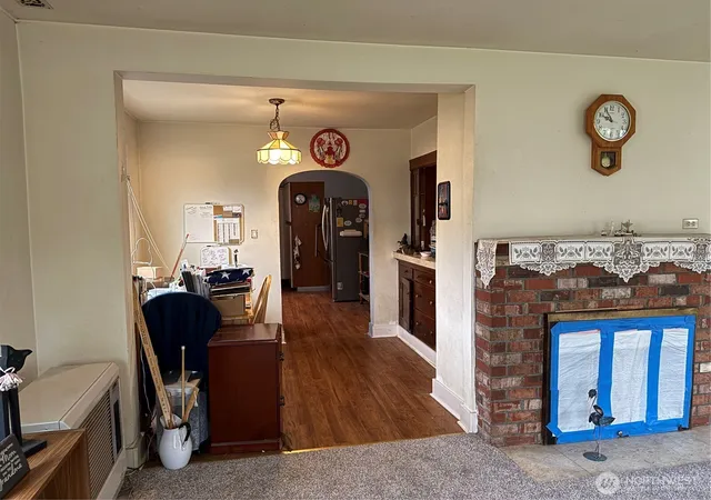 Photo 3 of Single family home for sale at 1907 Simpson Ave, Aberdeen, WA 98520 | MLS# NWM2489592 | Listing updated on 2026-09-19