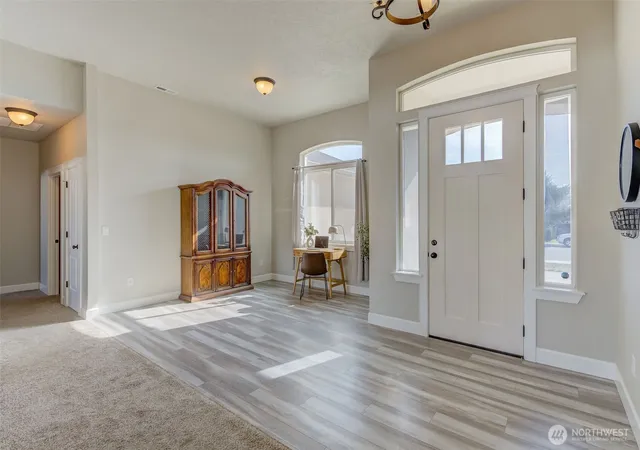 Photo 2 of Sale Pending at 415 Sw R St, Quincy, WA 98848 | MLS# NWM2489747 | Listing updated on 2026-10-01