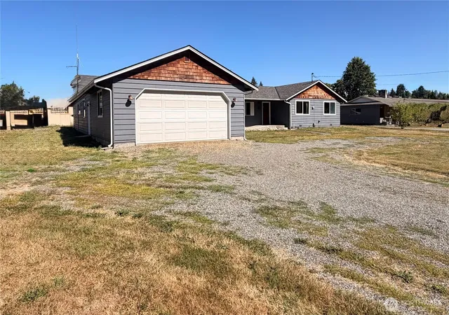 Photo 4 of Single family home for sale at 8525 234th Avenue E, Buckley, WA 98321 | MLS# NWM2489934 | Listing updated on 2026-09-30