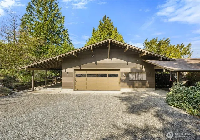 Photo 3 of Sale Pending at 23850 43rd Avenue S, Kent, WA 98032 | MLS# NWM2490095 | Listing updated on 2026-09-25