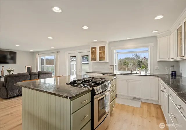 Photo 4 of Single family home for sale at 801 Livingston Bay Shore Dr, Camano Island, WA 98282 | MLS# NWM2490356 | Listing updated on 2026-09-25