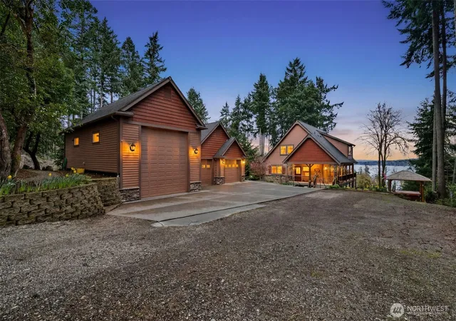 Photo 3 of Single family home for sale at 12511 Cole Point Dr, Anderson Island, WA 98303 | MLS# NWM2490392 | Listing updated on 2026-09-29
