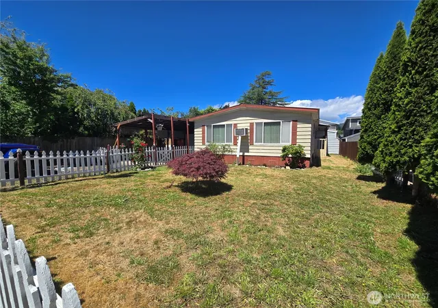 Photo 1 of Manufactured home for sale at 147 E Wood Ave, Morton, WA 98356 | MLS# NWM2490549 | Listing updated on 2026-10-06