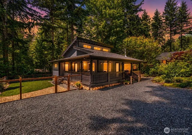 Photo 1 of Single family home for sale at 7533 Cyn View Dr, Deming, WA 98244 | MLS# NWM2490576 | Listing updated on 2026-09-30