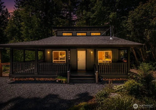 Photo 3 of Single family home for sale at 7533 Cyn View Dr, Deming, WA 98244 | MLS# NWM2490576 | Listing updated on 2026-09-30
