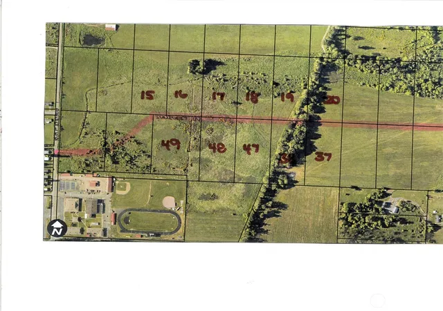 Photo 3 of Sale Pending at 15 Sunburst Ln, Onalaska, WA 98570 | MLS# NWM2490639 | Listing updated on 2026-07-14