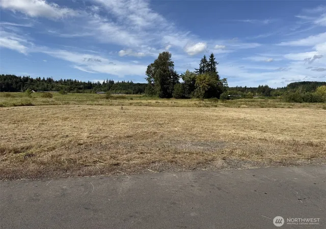 Photo 1 of Sale Pending at 16 Sunburst Ln, Onalaska, WA 98570 | MLS# NWM2490642 | Listing updated on 2026-07-14
