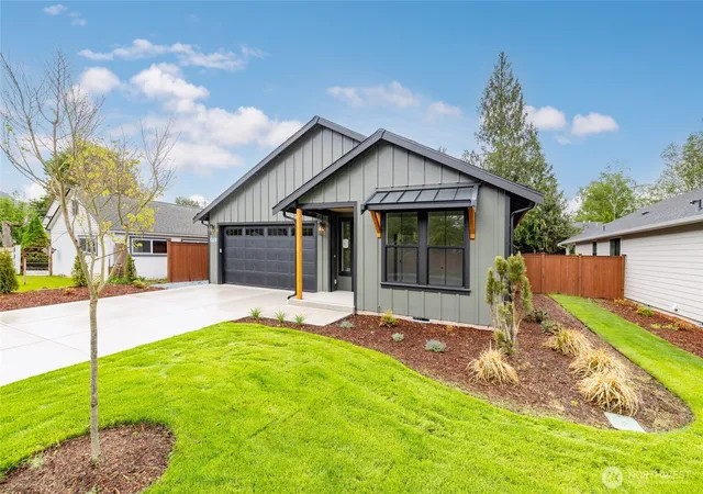 Photo 1 of Sale Pending at 872 Prospector Pl, Sedro Woolley, WA 98284 | MLS# NWM2490689 | Listing updated on 2026-09-25