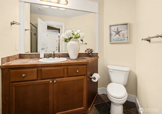 Photo 4 of Sale Pending at 12612 Eagles Nest Dr, Mukilteo, WA 98275 | MLS# NWM2491131 | Listing updated on 2026-06-25