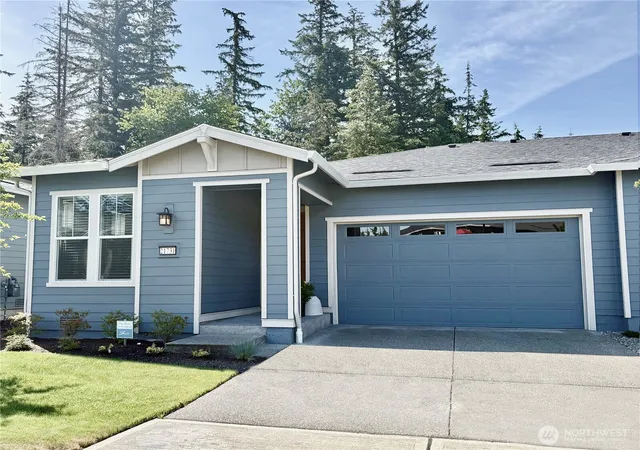 Townhouse for sale at 21731 SE 292nd Place, Black Diamond, WA 98010 | MLS# NWM2491259