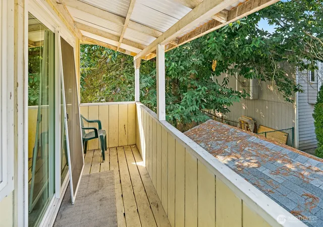 Photo 3 of Sale Pending at 739 3rd Avenue S, Kent, WA 98032 | MLS# NWM2491414 | Listing updated on 2026-08-07