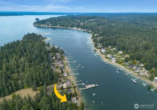 Photo 2 of Sale Pending at 3415 115th Avenue Nw, Gig Harbor, WA 98335 | MLS# NWM2491505 | Listing updated on 2026-09-30