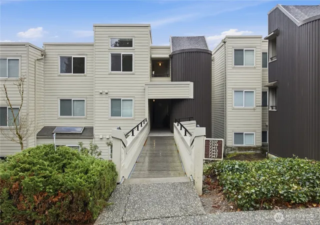 Photo 1 of Condo for sale at 7339 Old Redmond Rd #118, Redmond, WA 98052 | MLS# NWM2491676 | Listing updated on 2026-10-02