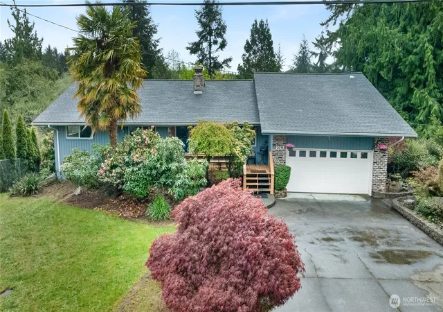 Photo 1 of Single family home for sale at 279 Holly Ln, Cosmopolis, WA 98537 | MLS# NWM2492196 | Listing updated on 2026-09-24
