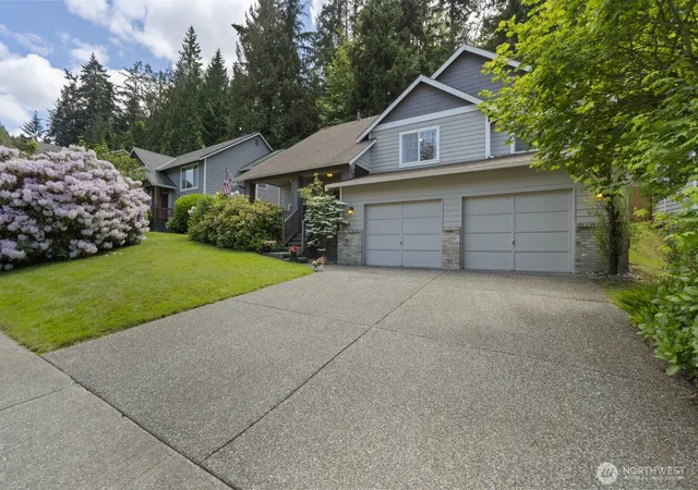 Single family home for sale at 6108 133rd Place SW, Edmonds, WA 98026 | MLS# NWM2492697