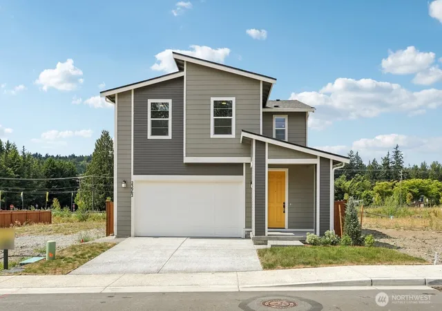 Photo 2 of Single family home for sale at 23962 36th Avenue Se #4, Bothell, WA 98021 | MLS# NWM2492730 | Listing updated on 2026-10-01