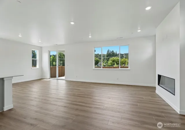 Photo 4 of Single family home for sale at 23962 36th Avenue SE #4, Bothell, WA 98021 | MLS# NWM2492730 | Listing updated on 2026-10-01