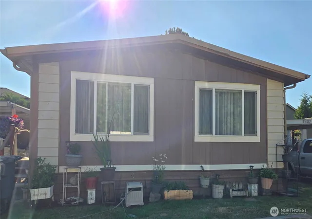 Photo 1 of Sale Pending at 1114 29th Street Pl Nw #29, Puyallup, WA 98371 | MLS# NWM2492959 | Listing updated on 2026-09-25