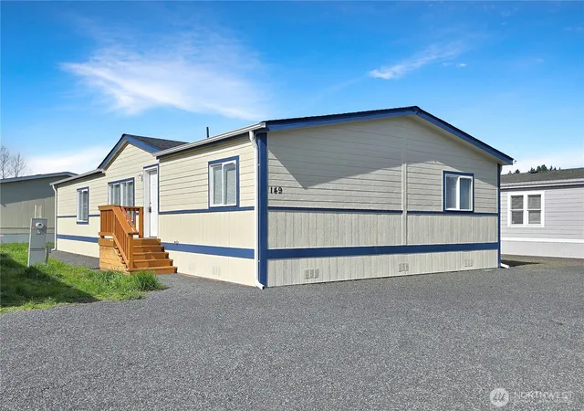 Photo 1 of Sale Pending at 149 Nix Ln, Centralia, WA 98531 | MLS# NWM2492966 | Listing updated on 2026-09-29