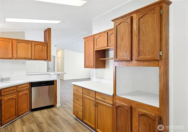 Photo 3 of Sale Pending at 149 Nix Ln, Centralia, WA 98531 | MLS# NWM2492966 | Listing updated on 2026-09-29