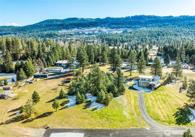 Photo 3 of Sale Pending at 7754 E Leavenworth Rd, Leavenworth, WA 98826 | MLS# NWM2493184 | Listing updated on 2026-08-15