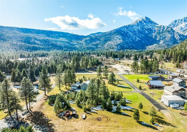 Photo 4 of Sale Pending at 7754 E Leavenworth Rd, Leavenworth, WA 98826 | MLS# NWM2493184 | Listing updated on 2026-08-15