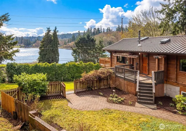 Photo 2 of Single family home for sale at 8121 Sw 222nd Place, Vashon, WA 98070 | MLS# NWM2493225 | Listing updated on 2026-10-02