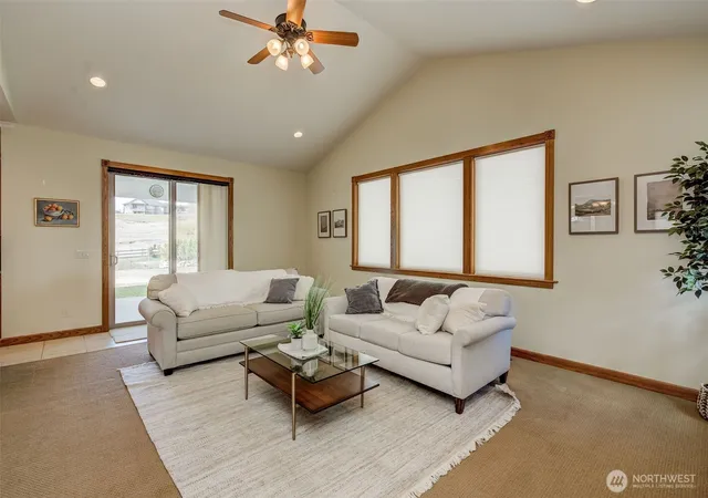 Photo 3 of Sale Pending at 3716 Knowles Rd, Wenatchee, WA 98801 | MLS# NWM2493514 | Listing updated on 2026-09-25