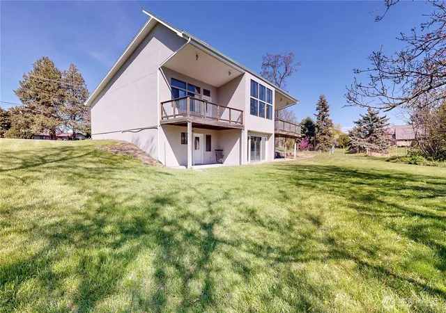 Photo 1 of Single family home for sale at 457 Prospect Ave, Walla Walla, WA 99362 | MLS# NWM2493675 | Listing updated on 2026-09-22