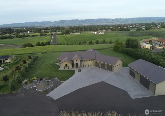 Photo 1 of Sale Pending at 63 Starview Pl, Walla Walla, WA 99362 | MLS# NWM2493737 | Listing updated on 2026-08-27