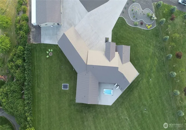 Photo 3 of Sale Pending at 63 Starview Pl, Walla Walla, WA 99362 | MLS# NWM2493737 | Listing updated on 2026-08-27