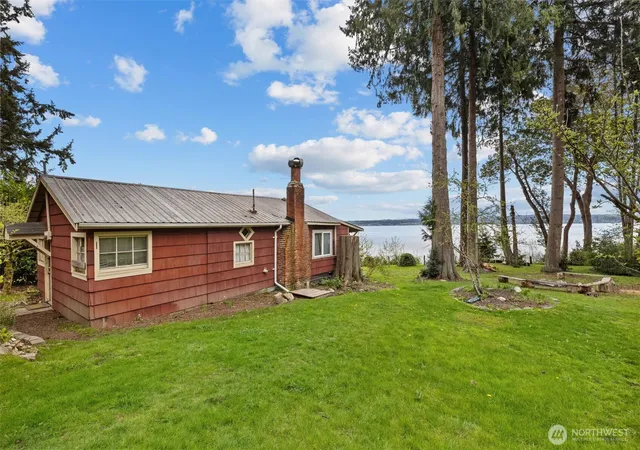 Photo 3 of Sale Pending at 3817 Bells Beach Rd, Langley, WA 98260 | MLS# NWM2494795 | Listing updated on 2026-08-27