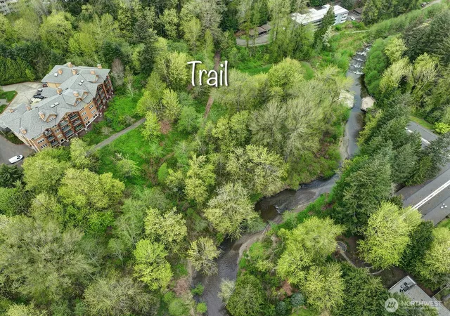Photo 3 of Single family home for sale at 865 Front St S, Issaquah, WA 98027 | MLS# NWM2494856 | Listing updated on 2026-09-29