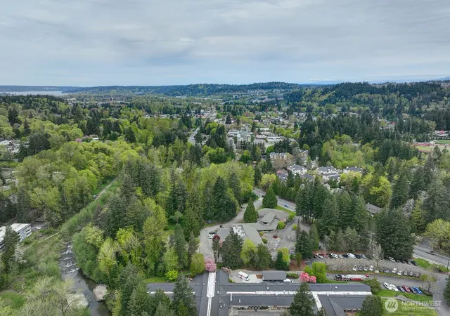 Photo 3 of Single family home for sale at 865 Front St S, Issaquah, WA 98027 | MLS# NWM2494856 | Listing updated on 2026-09-29