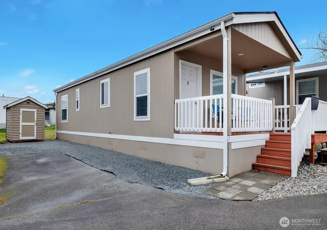 Photo 1 of Manufactured home for sale at 3418 S 182nd Street #163, Sea Tac, WA 98188 | MLS# NWM2495078 | Listing updated on 2026-10-27