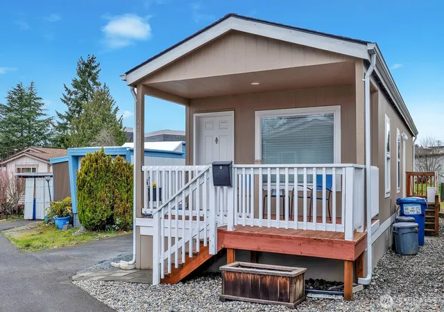 Photo 2 of Manufactured home for sale at 3418 S 182nd Street #163, Sea Tac, WA 98188 | MLS# NWM2495078 | Listing updated on 2026-10-27