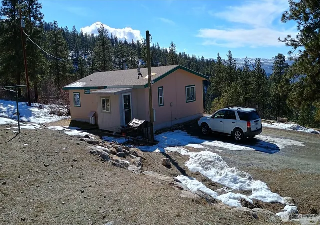 Photo 3 of Sale Pending at 28 Ridgeline Rd, Tonasket, WA 98855 | MLS# NWM2495130 | Listing updated on 2026-09-29
