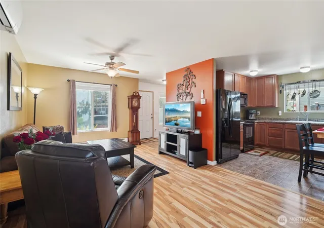 Photo 3 of Sale Pending at 5377 Timber Ridge Dr, Mount Vernon, WA 98273 | MLS# NWM2495441 | Listing updated on 2026-09-23