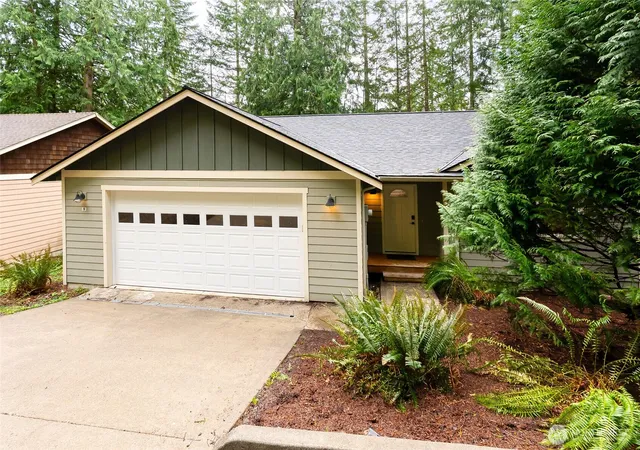 Photo 1 of Single family home for sale at 9 Shooting Star Ct, Bellingham, WA 98229 | MLS# NWM2495701 | Listing updated on 2026-09-30