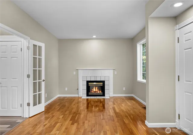 Photo 4 of Single family home for sale at 25401 Kanasket Dr, Black Diamond, WA 98010 | MLS# NWM2495765 | Listing updated on 2026-09-21