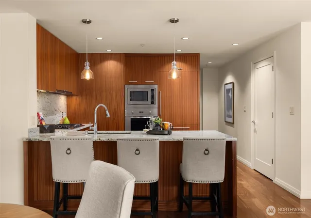 Photo 4 of Condo for sale at 500 106th Avenue NE #603, Bellevue, WA 98004 | MLS# NWM2495777 | Listing updated on 2026-09-26